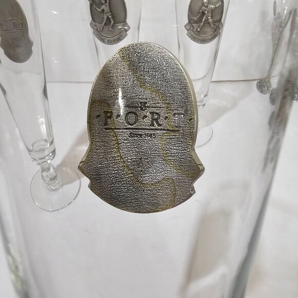 Set of 4 Pilsner Beer Glasses with Tennis Theme Pewter Medallions by Fort - 1970 - Picture 6 of 7